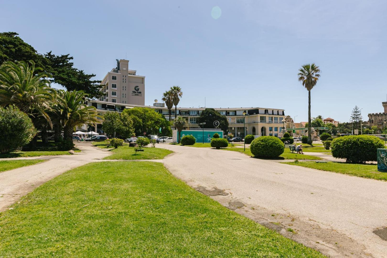 Rent4Rest Estoril Beachfront Apartments Zewnętrze zdjęcie
