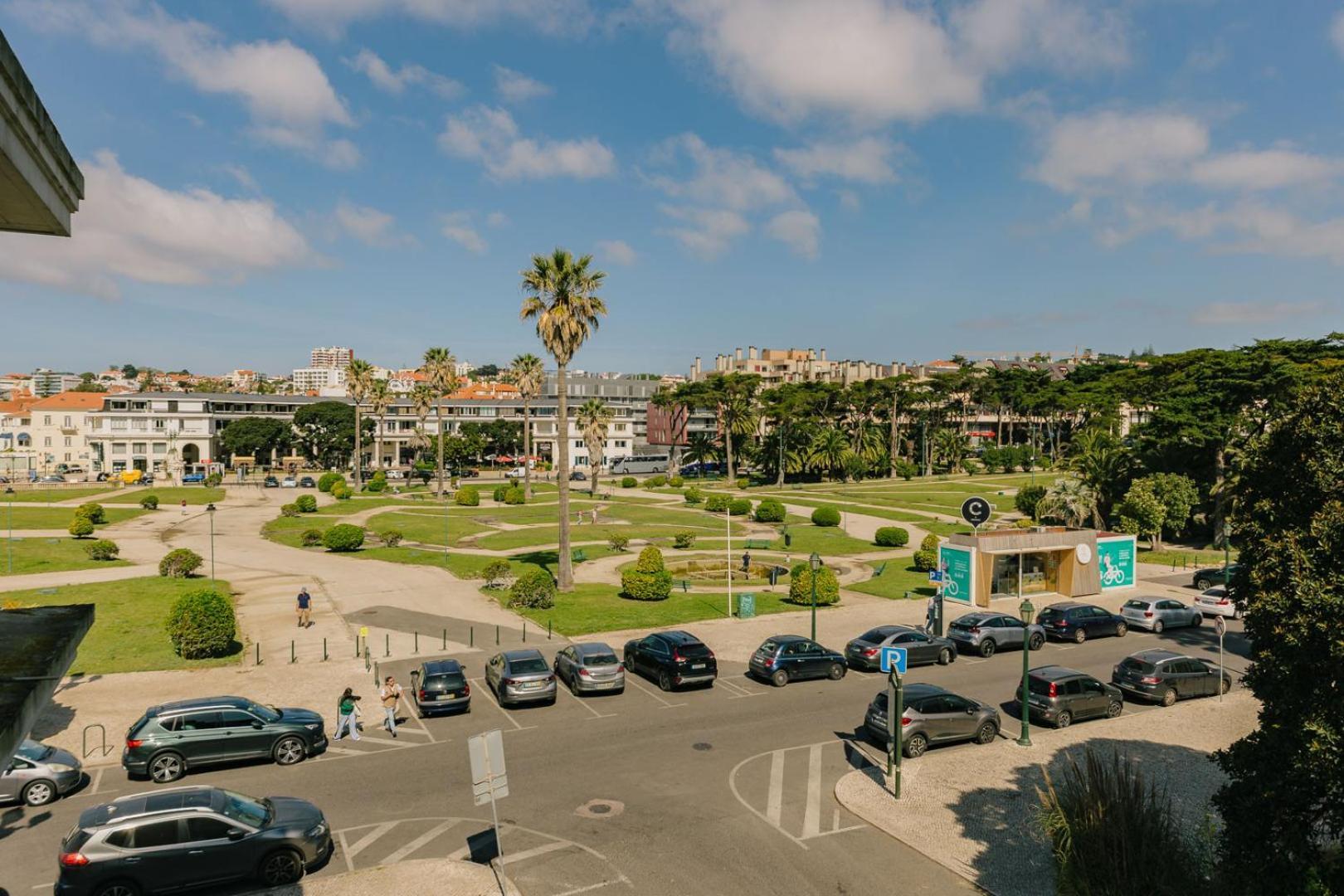 Rent4Rest Estoril Beachfront Apartments Zewnętrze zdjęcie